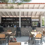 Hotel de apartamente Sara Nikiti (Sithonia)