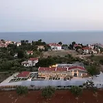 Sara 4* Nikiti (Sithonia)