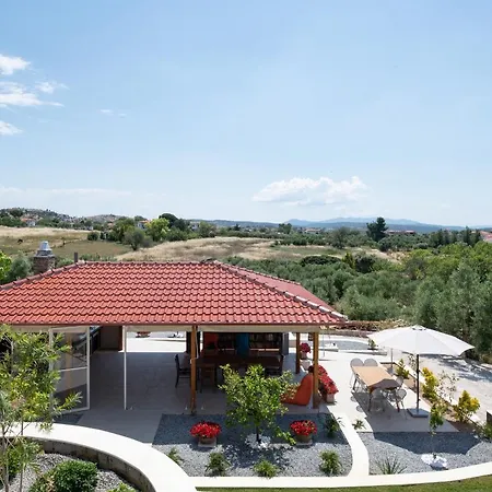 Aparthotel Sara Nikiti (Sithonia)