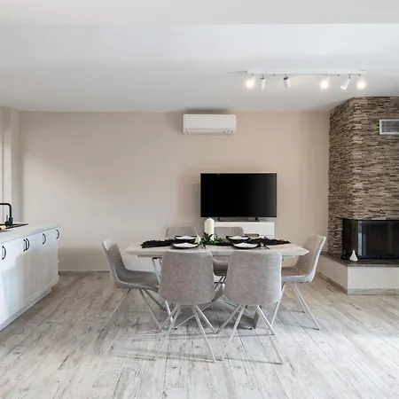 Sara 4* نيكيتي