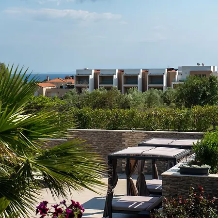 Aparthotel Sara Nikiti (Sithonia)