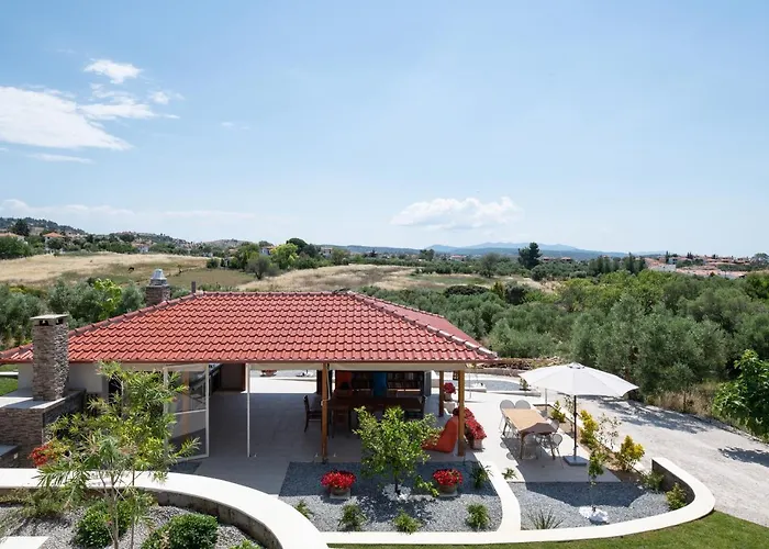 Hotel de apartamente Sara Nikiti (Sithonia)