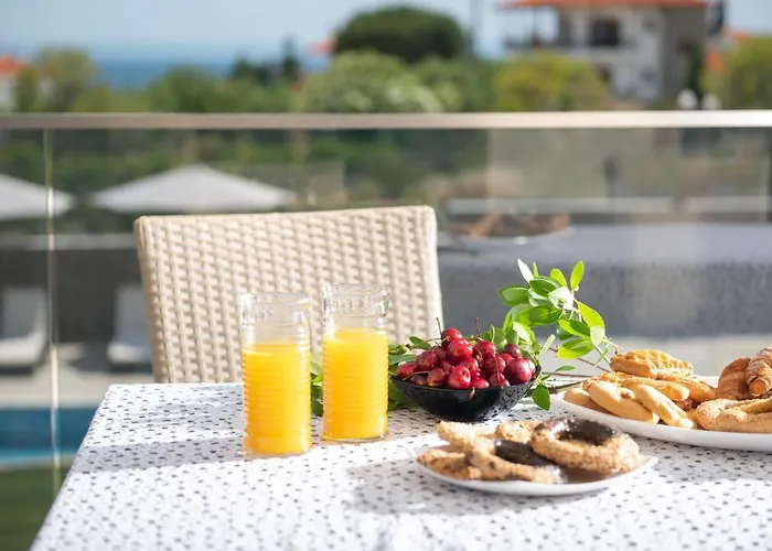 Sara Nikiti (Sithonia)