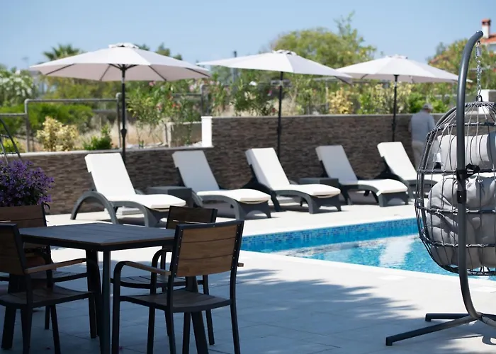 Sara 4* Nikiti (Sithonia)