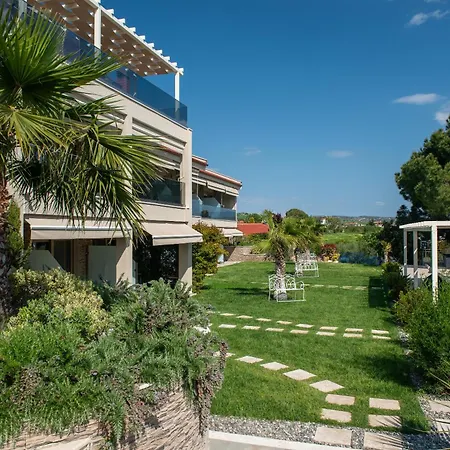 Aparthotel Sara Nikiti (Sithonia)